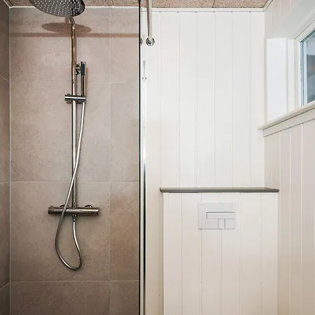 6 Person In Hébergement de vacances *