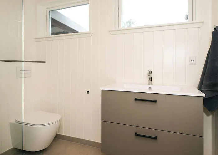 6 Person In Ebeltoft